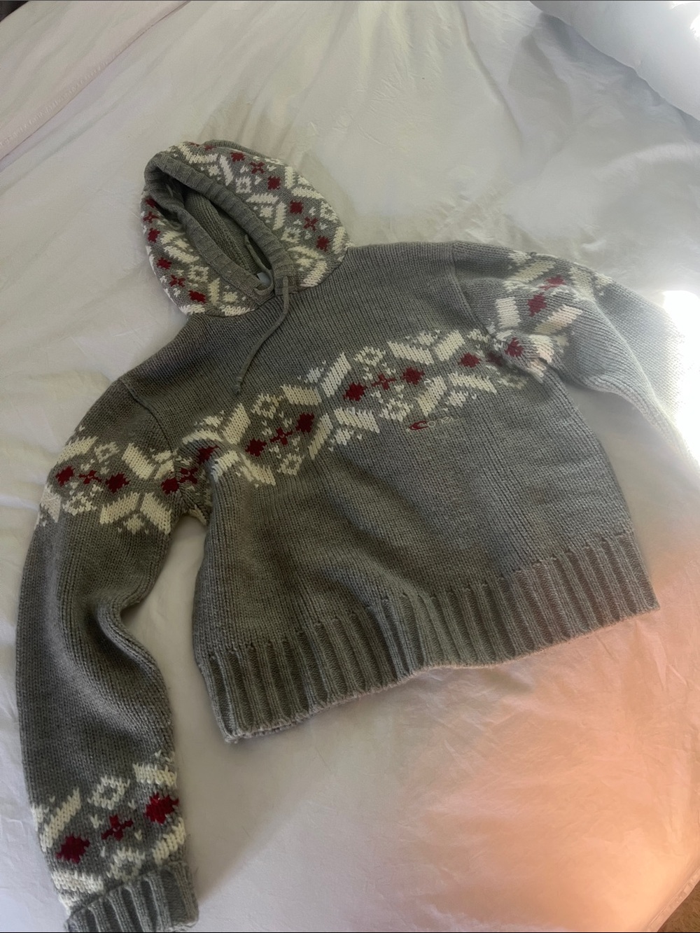 Gray Hooded Norwegian Fair Isle Crop Hoodie Sweater with Red Accent